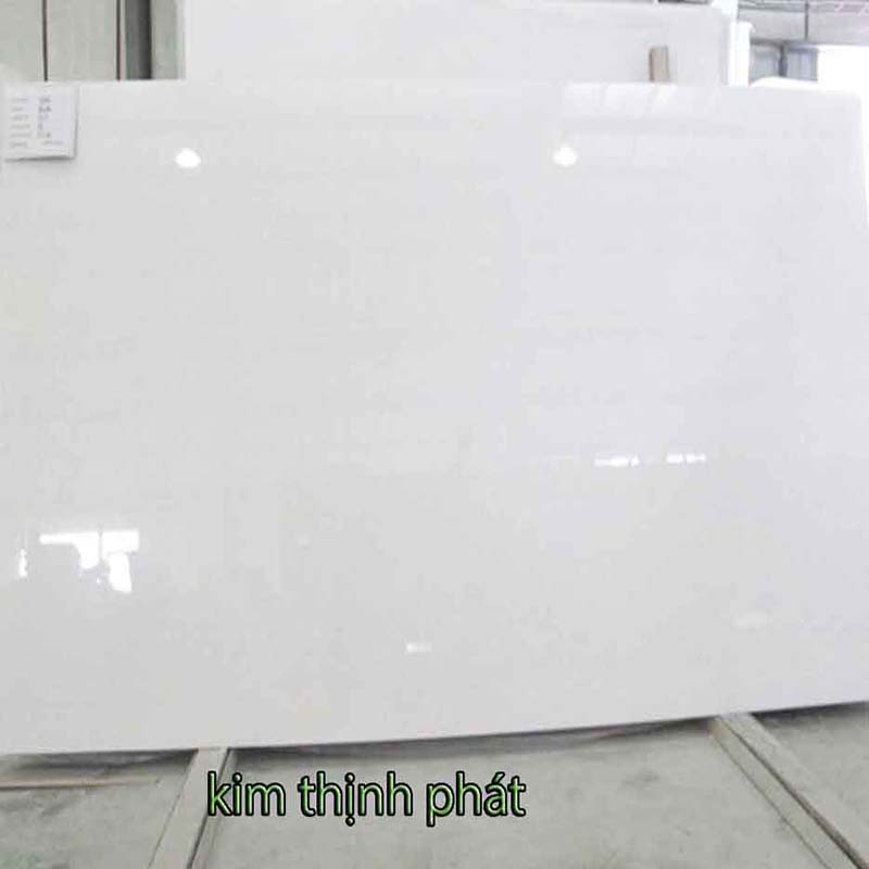đá hoa cương trắng sứ ý không thấm nước